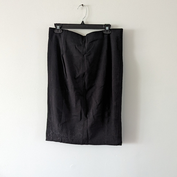 L Stretchy Pencil Skirt - Picture 3 of 3